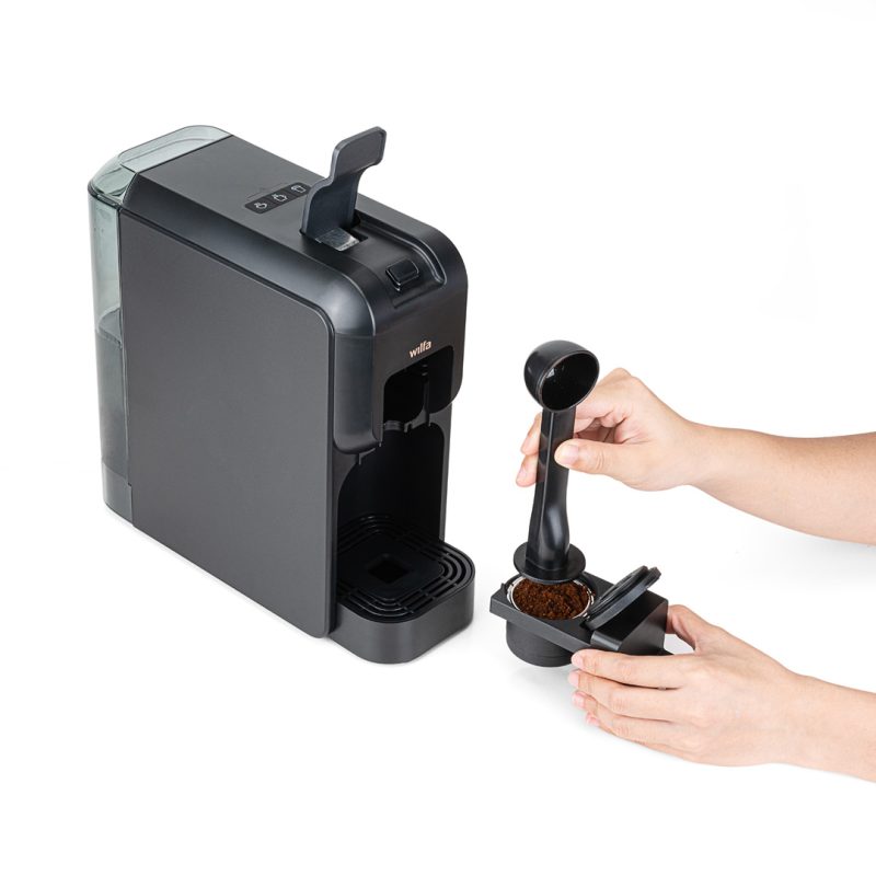 Espresso_Machine_Volo-Capsule-Mini_MMA1T-TC15_Detail_Coffee-Grind_Step-2